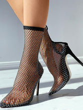 Stiefel mit Fischnetz-Netz und Strass-Stöckelschuh